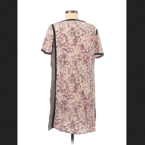 Club Monaco Lilac Floral Silk Dress w Corral Blush Black and Grey details sz 4 - Picture 3 of 3